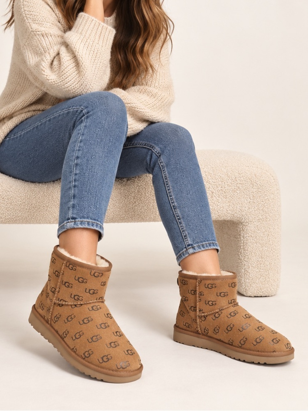 UGG Classic Mini boots in chestnut suede w/all-over embossed logo. Size 8